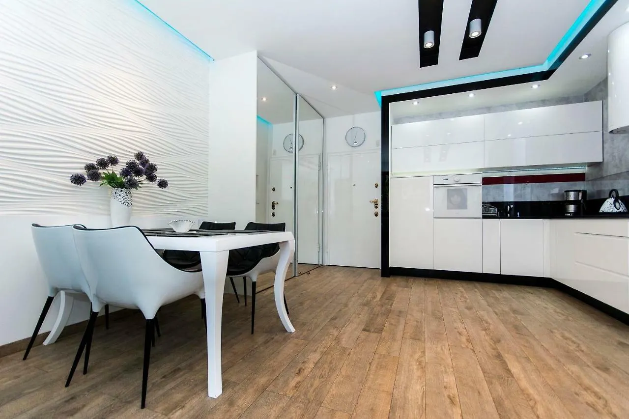 Przy Plazy - Neptun Park By Oneapartments Gdansk